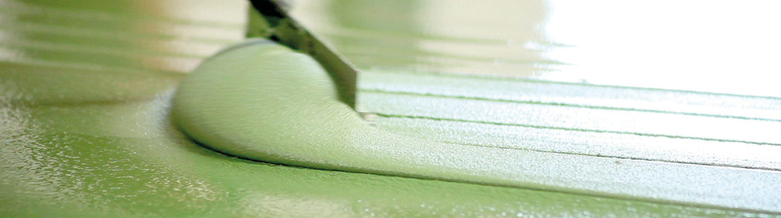 MMA Quartz or PU: What’s the Right Floor for You?